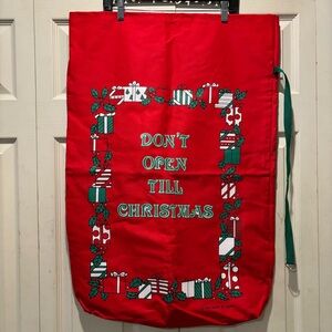 Vintage House of Lloyd Christmas Bag